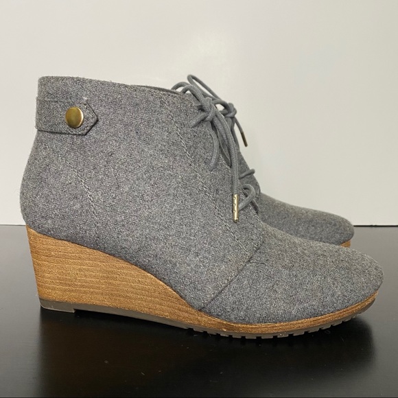 dr scholls grey booties
